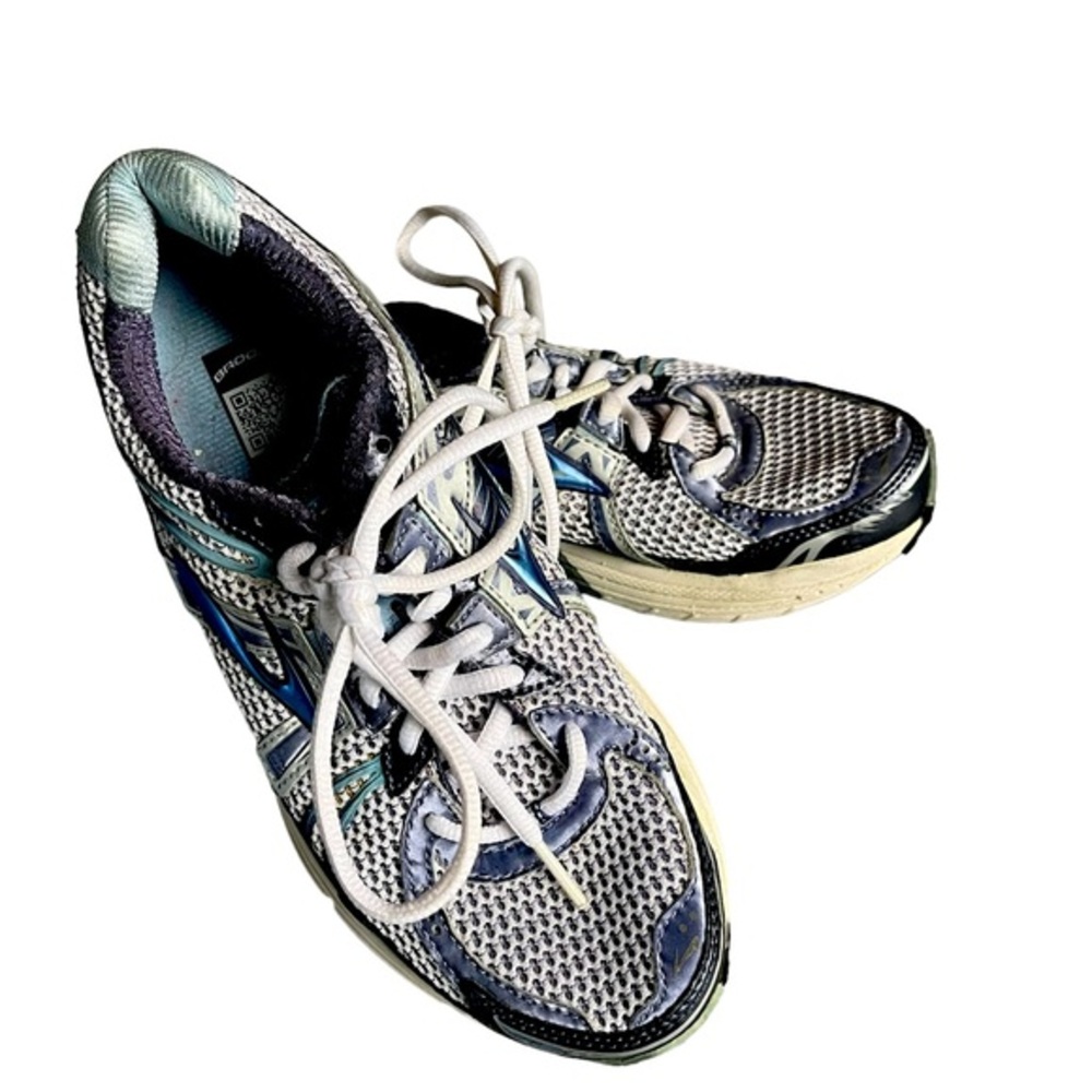 Brooks Women's Athletic Running Shoes, size 8B
